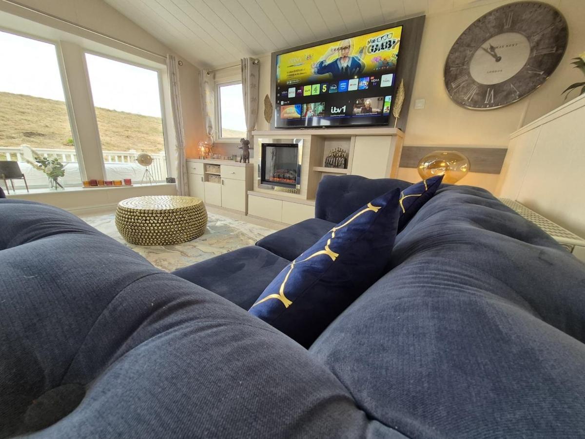 The Blue Lagoon 2 Bedroom With Hot Tub Holiday home